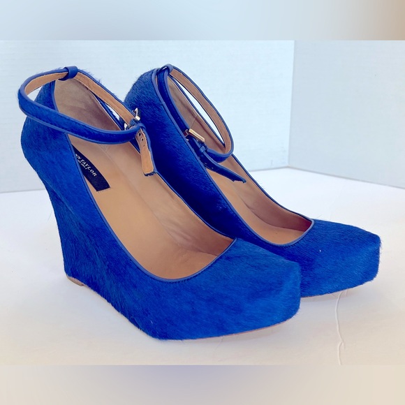 Ann Taylor Lina Cobalt Blue Calf Hair Wedge